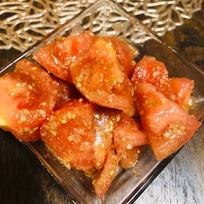 簡単にもう一品!トマトとすりごまの旨和え